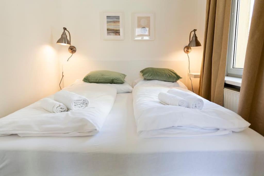Savoir-Vivre In Unserer Zentralen Balkonwohnung Wien Exterior foto